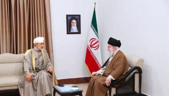المرشد الإيراني يلتقي سلطان عمان