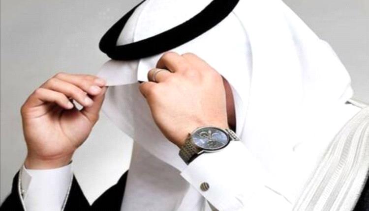 قرار جديد من العاهل السعودي يخص زي الموظفين الحكوميين