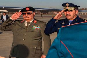 طرابلس تنسق سياسيا مع روسيا وتتجهز عسكريا مع الغرب