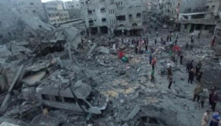 استشهاد 10 فلسطينيين بينهم 3 من منتظرى المساعدات فى رفح وخان يونس وغزة