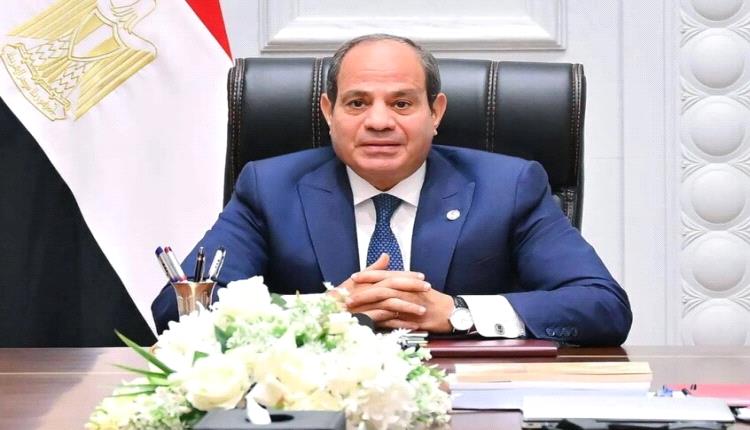 الحكومة المصرية توجه رسالة لمواطنيها بعد قانون أقره السيسي