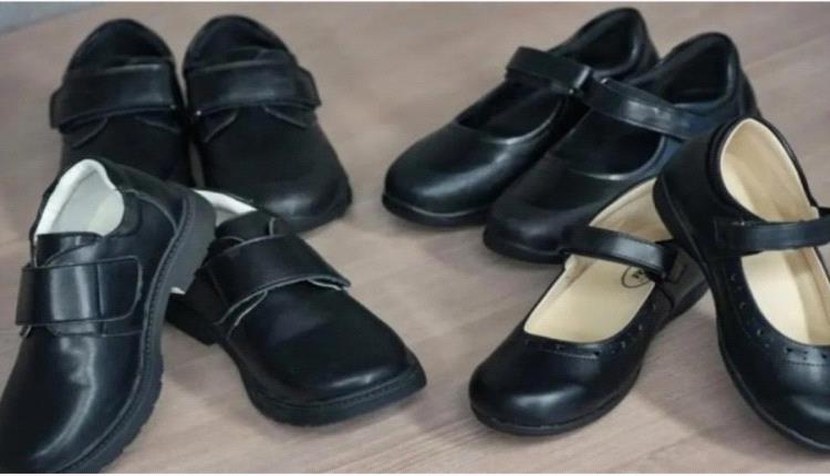 الصين تحقق بعد اكتشاف مواد مسرطنة بأحذية طلاب المدارس