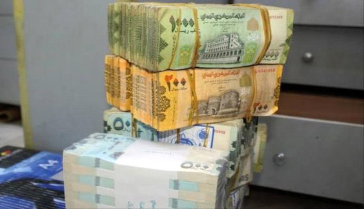 منع التعامل بالعملة الأجنبية في المعاملات التجارية المحلية.. ما أهميته لاقتصاد الجنوب؟
