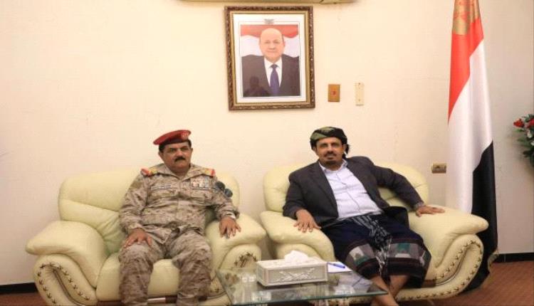محافظ حضرموت ووزير الدفاع يناقشان في سيئون سُبل تعزيز الأمن ومواجهة تداعيات الحالة الجوية
