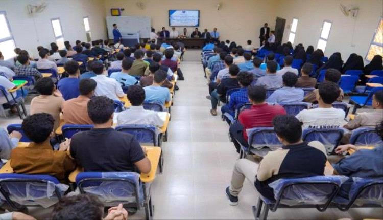 المحافظ بن الوزير ورئيس جامعة شبوة يدشنان العام الجامعي الجديد
