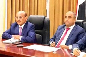 تواصل مباشر بين مسؤولين أمريكيين ومحافظ البنك المركزي عدن لدعم الإجراءات الاقتصادية.. 