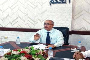 رئيس محكمة استئناف حضرموت يناقش تحديات دور الرعاية وآليات تطوير خدماتها
