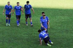 احتفال بهدف يتحول إلى كارثة تنهي موسم لاعب مبكرا