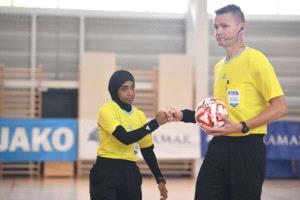أول حكمة سعودية في كأس العالم للسيدات