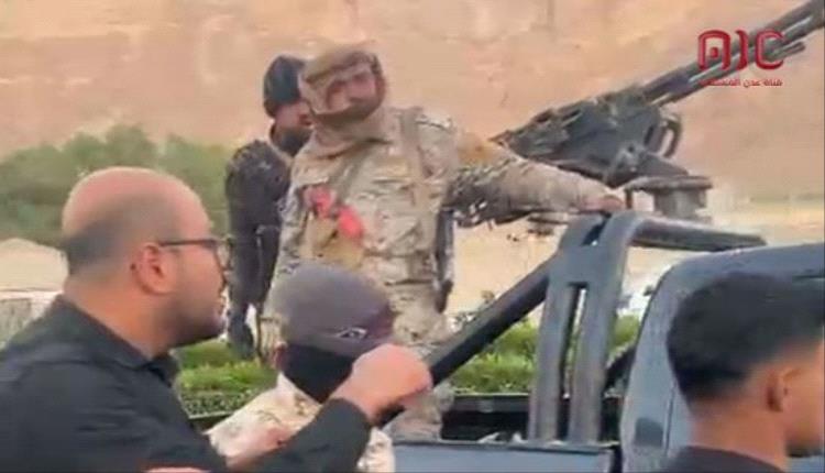 العسكرية الأولى تشن حملة اعتقالات في صفوف المعتصمين بسيئون