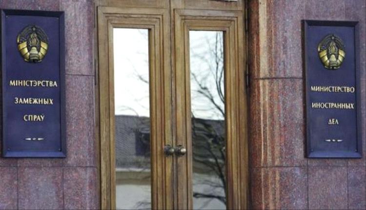 الخارجية البيلاروسية تستدعي سفير ليتوانيا