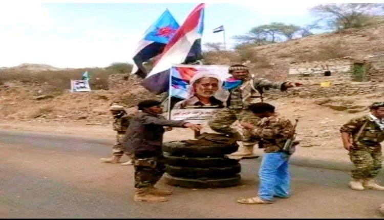 لا أحب التحدث بمناطقة ولا اروج لها وان حتى كان عندي نقد لأبن محافظه انقده شخصياً.