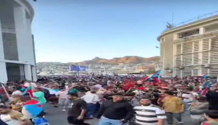 عدن تزهو بنصر سيئون: الجنوب يصدح بأهازيج الحرية والسيادة..