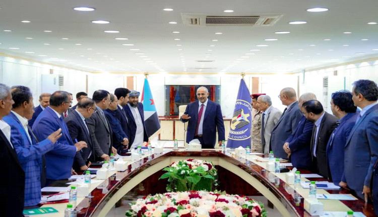 الرئيس الزُبيدي يرأس اجتماعًا مهمًا للقيادة التنفيذية العليا للمجلس الانتقالي الجنوبي