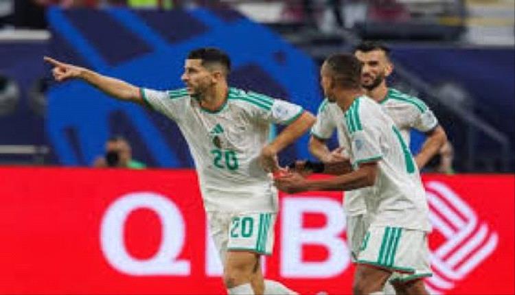 الجزائر تنتزع صدارة مجموعتها بالفوز على العراق في كأس العرب