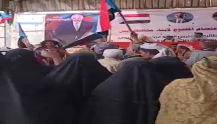 تواصل الاعتصام المفتوح في أبين حتى إعلان دولة الجنوب العربي