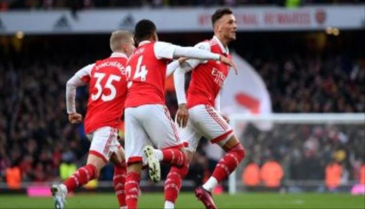 آرسنال يعزز صدارته بترتيب الدوري الإنجليزي