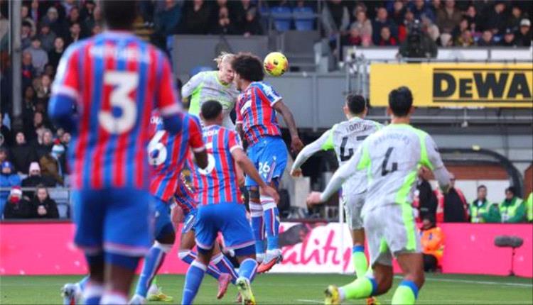 مانشستر سيتي يفوز على كريستال بالاس في الدوري الإنجليزي