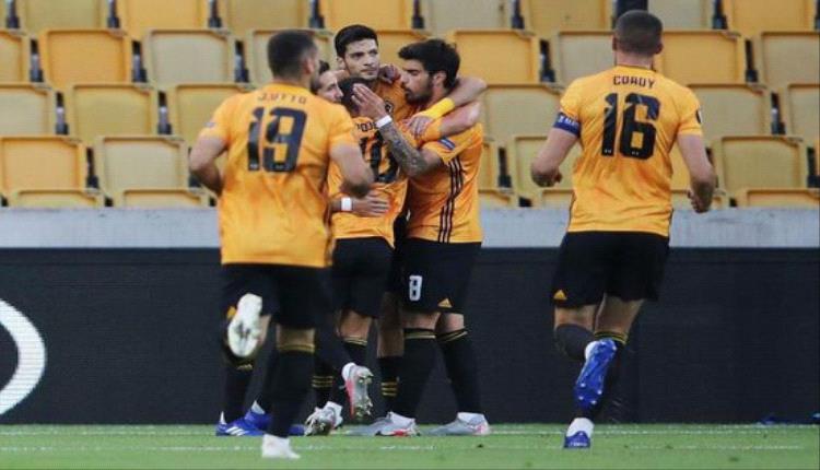 ولفرهامبتون يعادل الرقم القياسي لأطول بداية موسم بالدوري الإنجليز..