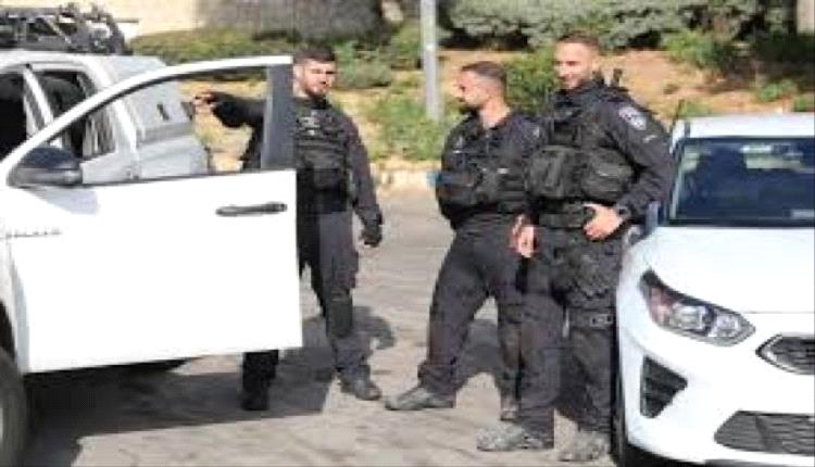 الشرطة الإسرائيلية: مقتل شخصين في هجوم شنه فلسطيني
