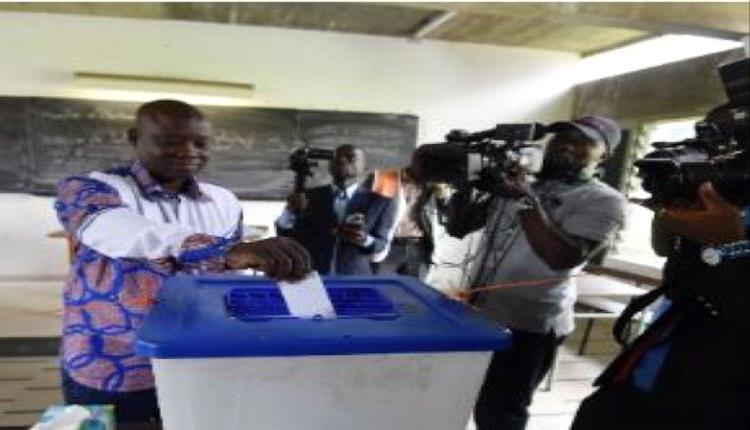 مواطنو ساحل العاج يدلون بأصواتهم في الانتخابات التشريعية