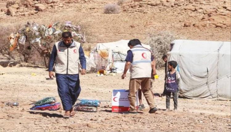 هلال الإمارات يدشن حملة كسوة الشتاء في أنحاء شبوة