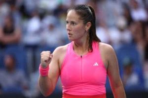 كاساتكينا ستشارك في بطولة برزبين للتنس بعد استعادة صحتها النفسية