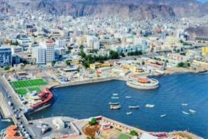 دعوة لأداء صلاة الجمعة في ساحة العروض بالعاصمة عدن