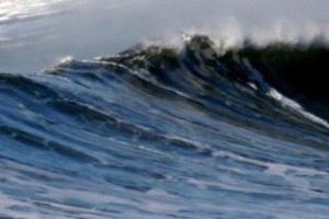 قتلى وجرحى بسبب موجة عملاقة اجتاحت مسبحًا في إسبانيا