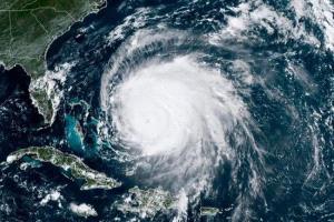 إجلاء عشرات الآلاف جراء سيول تجتاح شمال غرب أمريكا