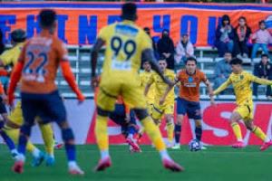 التعادل السلبي يخيم على مباراة الفيحاء والحزم في الدوري السعودي