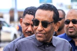 رئيس وزراء السودان يطالب بتصنيف قوات الدعم السريع “إرهابية”