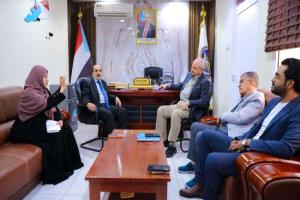 فريق التوجيه بالعاصمة عدن يهنئ الرئيس الزُبيدي بتحرير وادي حضرموت