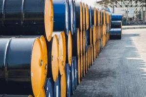 النفط يرتفع مدعوماً بزيادة واردات الصين من الخام