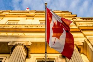 الاقتصاد الكندي ينمو بأسرع من التوقعات في الربع الثالث