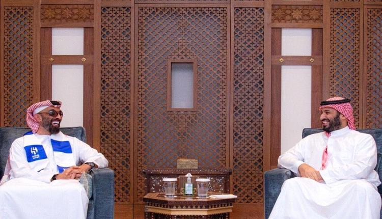 تركي آل الشيخ يعلق على ارتداء طحنون بن زايد "وشاح الهلال" أثناء لقاء مع ولي العهد السعودي