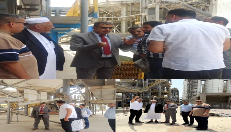 المدير العام التنفيذي لهيئة المواصفات والمقاييس يزور مصنع اسمنت دار اليمن بالعاصمة عدن
