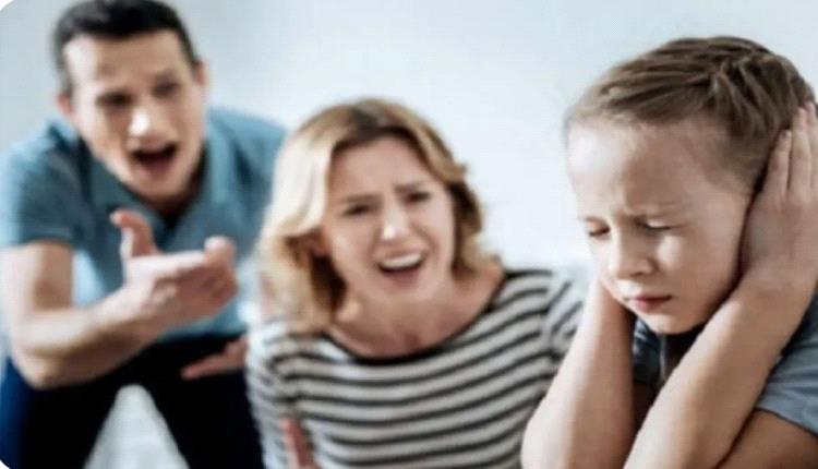 هل نشأت في كنف أب نرجسي؟ علامات قد تكشف لك الحقيقة

