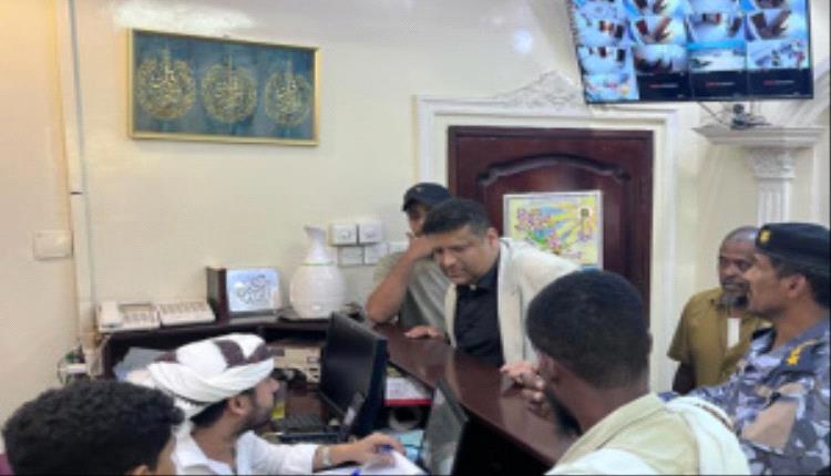مدير عام مكتب وزارة السياحة بساحل حضرموت يؤكد جاهزية الفنادق لاستقبال موسم البلدة بالمكلا


