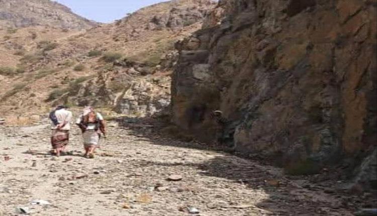 تنفيذا لقرار فتحه.. لجنة لنزع الألغام تصل إلى طريق عقبة ثرة
