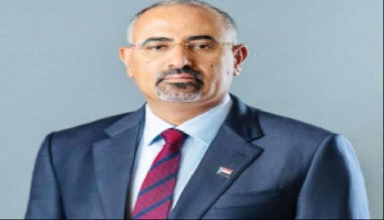 الزُبيدي يُعزّي الرئيس البيض بوفاة شقيقه أبوبكر

