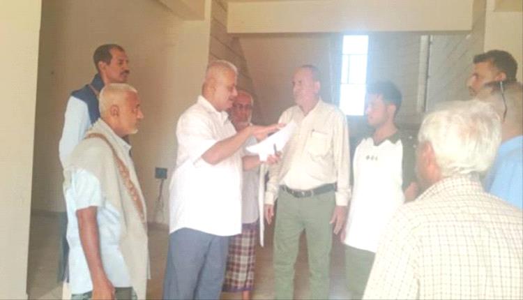 مدير عام الملاح يستقبل لجنة فنية من وزارة المياه للاطلاع على احتياجات المديرية
