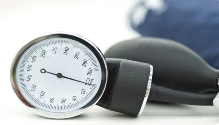 دراسة تكشف عن الوقت المثالي لتناول أدوية الضغط