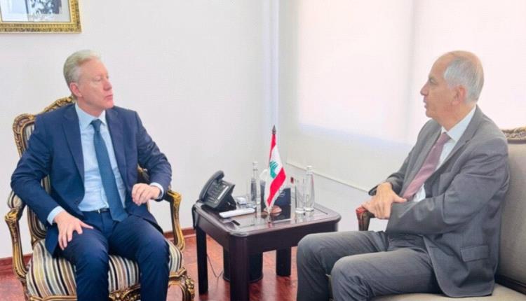 وزير الخارجية اللبناني يؤكد مناقشة الملفات العالقة مع سوريا