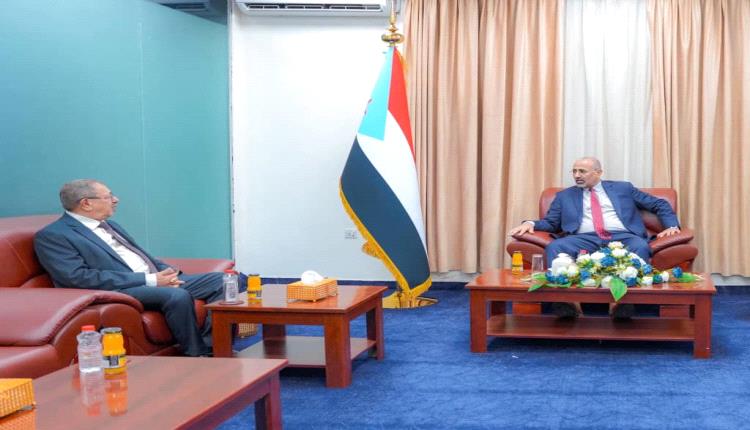 الرئيس الزُبيدي يؤكد دعمه الكامل لجهود إصلاح وتفعيل المنظومة القضائية