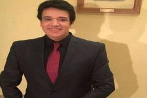 


وفاة مطرب مصري خلال خضوعه لجراحة... والتفاصيل مؤلمة