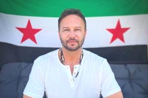 الممثل مكسيم خليل في رسالة تضامنية.. "قلبي مع سوريا وأهلنا في السويداء"