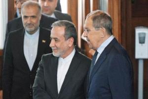 وزير الخارجية الروسي يجتمع بنظيريه البرازيلي والإيراني