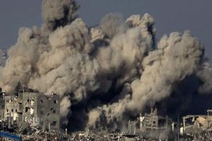 استشهاد 15 فلسطينيا فى قصف الاحتلال خيام النازحين بمواصى خان يونس