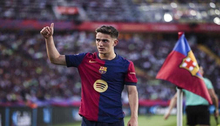 نجم برشلونة جافي يحسم موقفه من الانضمام إلى باريس سان جيرمان